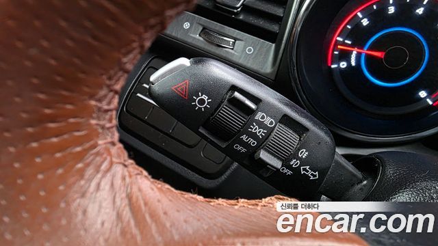 KG Mobility (SsangYong) Tivoli Armor Gear Edition 2WD 2018 — фото 19