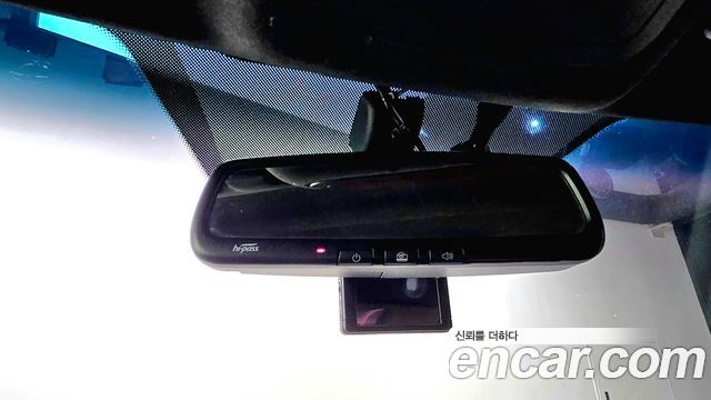 KG Mobility (SsangYong) Tivoli Armor Gear Edition 2WD 2018 — фото 28