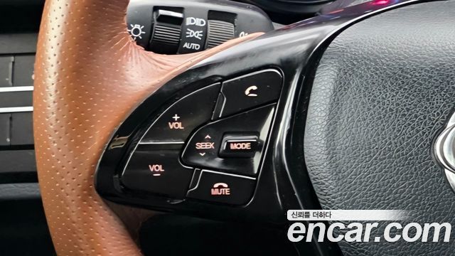 KG Mobility (SsangYong) Tivoli Armor Gear Edition 2WD 2018 — фото 30