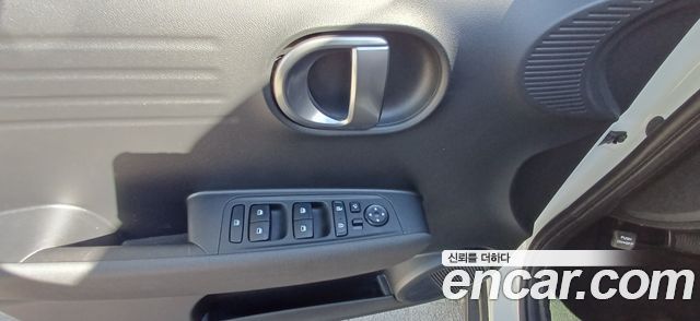 Hyundai Casper The Essential 2023 — фото 15