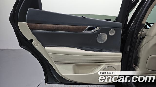 Genesis G80 (RG3) Gasoline 2.5 Turbo AWD 2023 — фото 25