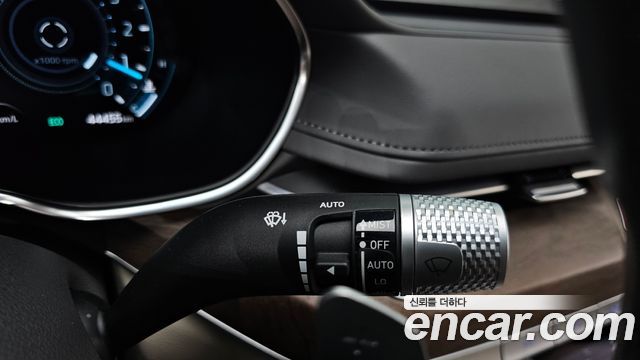 Genesis G80 (RG3) Gasoline 2.5 Turbo AWD 2023 — фото 30