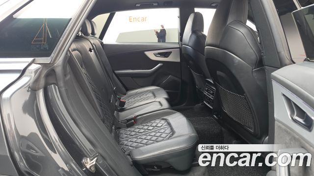 Audi Q8 (4M) 50 TDI Quattro Premium 2021 — фото 11