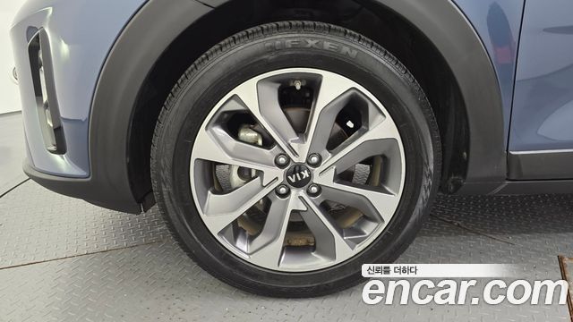 Kia Stonic 1.4 Trendy 2019 — фото 5