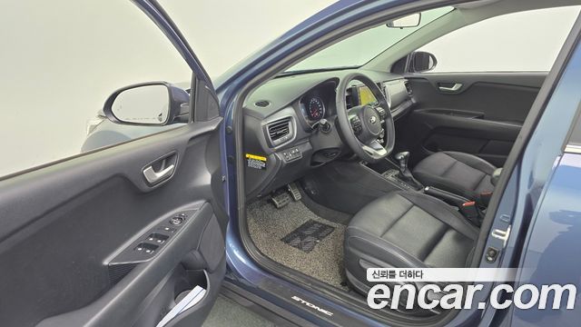 Kia Stonic 1.4 Trendy 2019 — фото 10