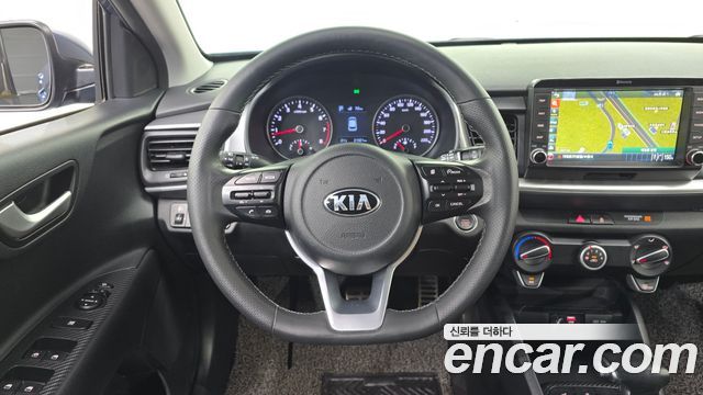 Kia Stonic 1.4 Trendy 2019 — фото 13
