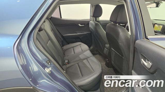 Kia Stonic 1.4 Trendy 2019 — фото 20