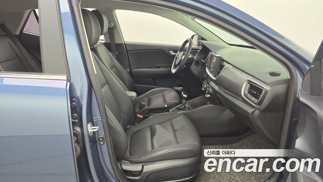 Kia Stonic 1.4 Trendy 2019 — фото 26