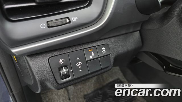 Kia Stonic 1.4 Trendy 2019 — фото 28