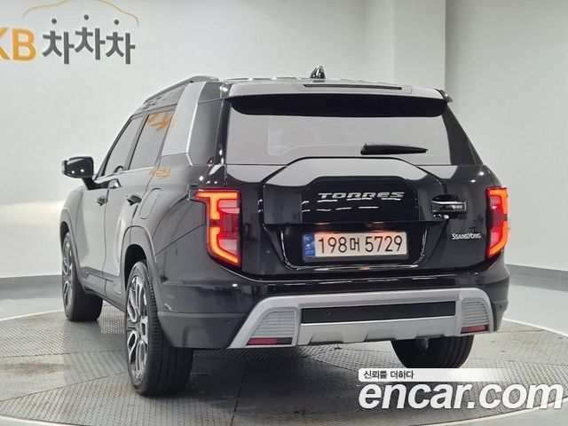 KG Mobility (SsangYong) Torres Gasoline 1.5 2WD T7 2023 — фото 3