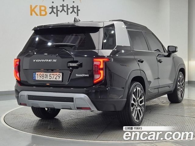KG Mobility (SsangYong) Torres Gasoline 1.5 2WD T7 2023 — фото 4