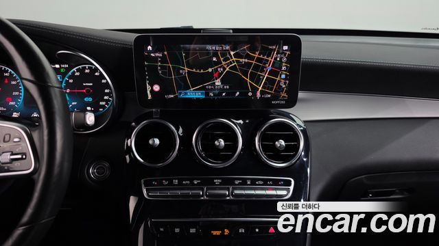 Mercedes-Benz GLC-Class (X253) GLC300e 4MATIC 2020 — фото 16