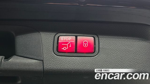 Mercedes-Benz GLC-Class (X253) GLC300e 4MATIC 2020 — фото 20