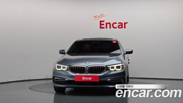 BMW 5 Series (G30) 520i Luxury 2019 — фото 3