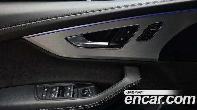 Audi Q8 (4M) 50 TDI Quattro Premium 2021 — фото 20