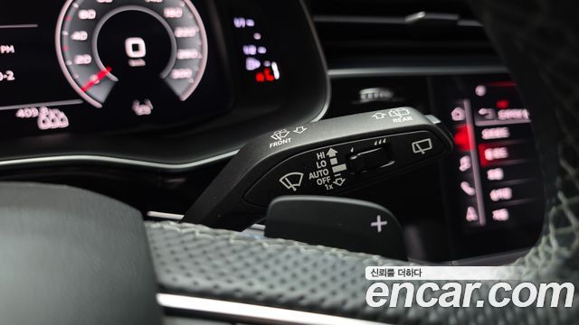 Audi Q8 (4M) 50 TDI Quattro Premium 2021 — фото 28