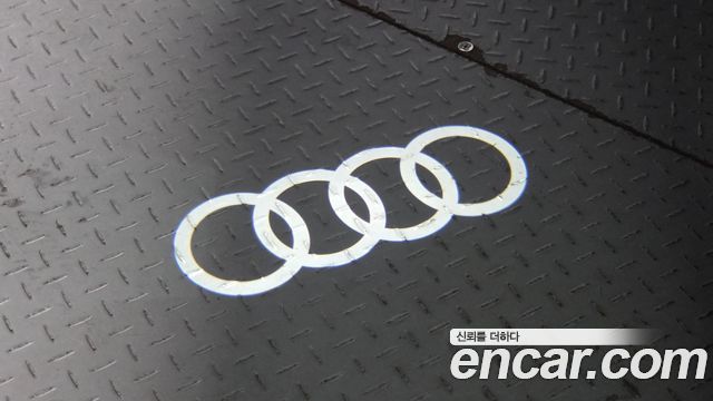 Audi Q8 (4M) 50 TDI Quattro Premium 2021 — фото 30