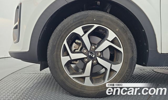Kia Sportage The Bold Diesel 1.6 4WD Trendy 2022 — фото 5