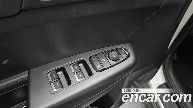 Kia Sportage The Bold Diesel 1.6 4WD Trendy 2022 — фото 17