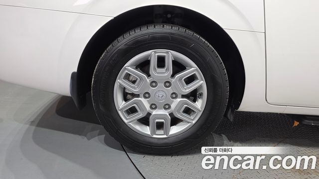 Hyundai Staria Tourer 11-Seater Modern 2022 — фото 5