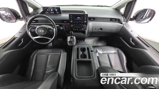 Hyundai Staria Tourer 11-Seater Modern 2022 — фото 7