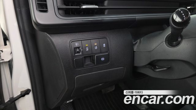 Hyundai Staria Tourer 11-Seater Modern 2022 — фото 27