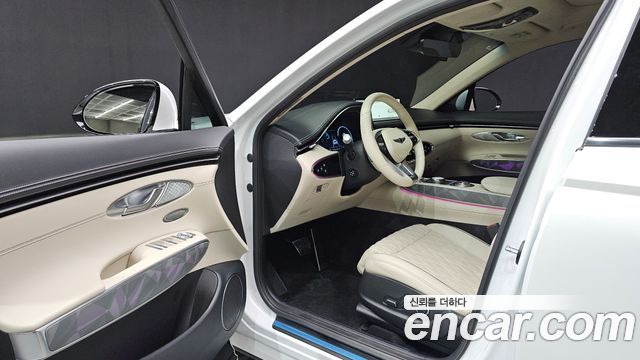 Genesis GV70 2.5T Gasoline AWD 2024 — фото 10
