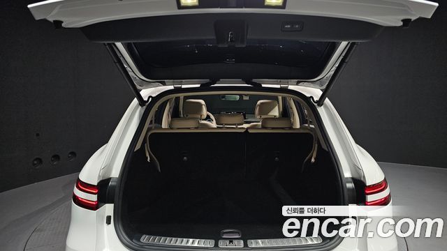 Genesis GV70 2.5T Gasoline AWD 2024 — фото 20