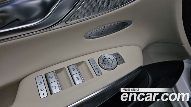 Genesis GV70 2.5T Gasoline AWD 2024 — фото 28