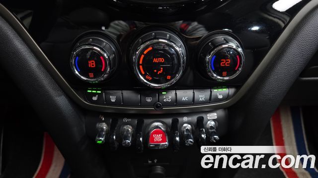 MINI Cooper Countryman Classic 2nd 2024 — фото 16