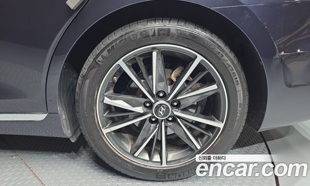 Hyundai Grandeur (IG) 2.5 Exclusice 2020 — фото 21