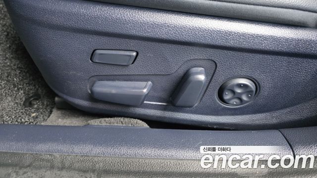 Hyundai Grandeur (IG) 2.5 Exclusice 2020 — фото 31