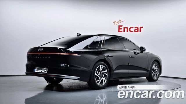 Hyundai Grandeur Hybrid (GN7) Exclusive 2023 — фото 2