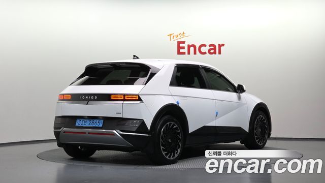 Hyundai Ioniq 5 Long Range AWD Commercial Long Range Package 2023 — фото 2