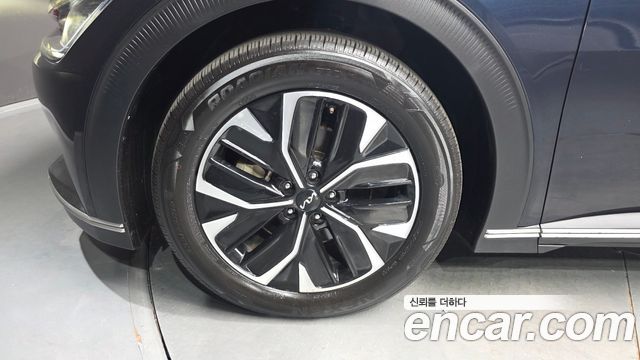 Kia EV6 Standard 4WD Air 2022 — фото 5
