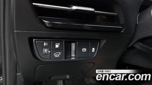 Kia EV6 Standard 4WD Air 2022 — фото 19