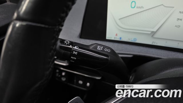 Kia EV6 Standard 4WD Air 2022 — фото 28
