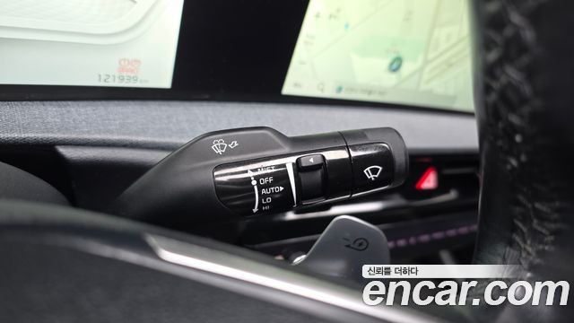 Kia EV6 Standard 4WD Air 2022 — фото 31