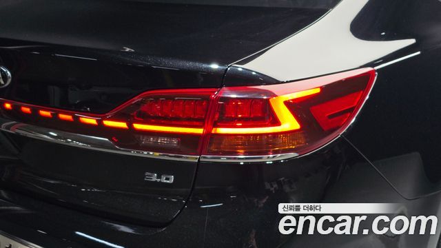 Kia K7 Premier 3.0 GDI Noblesse 2020 — фото 23