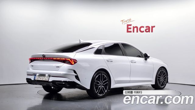 Kia K5 (III) 1.6 Turbo Signature 2020 — фото 2