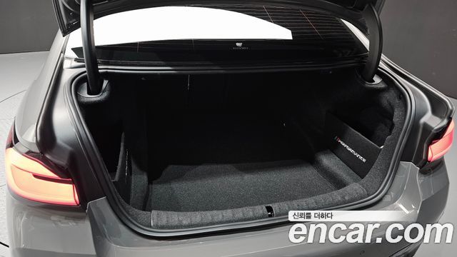BMW 5 Series (G30) 530i M Sport Package 2022 — фото 19
