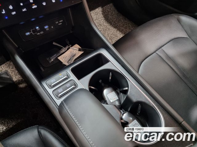 Hyundai Sonata The Edge (DN8) 2.0 Exclusive 2024 — фото 9
