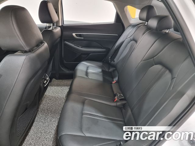 Hyundai Sonata The Edge (DN8) 2.0 Exclusive 2024 — фото 16