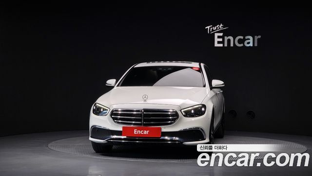 Mercedes-Benz E-Class (W213) E300e 4MATIC Exclusive 2021 — фото 3