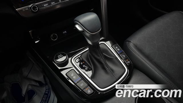 Kia Seltos Gasoline 1.6 Turbo 2WD Prestige 2023 — фото 9