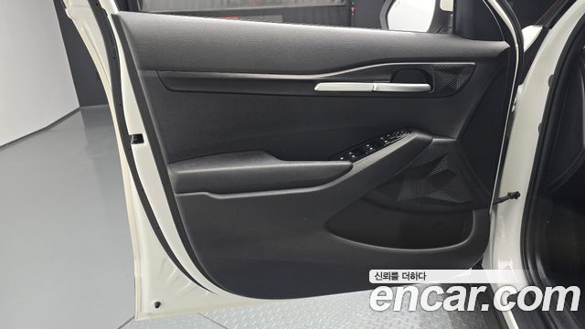 Kia Seltos Gasoline 1.6 Turbo 2WD Prestige 2023 — фото 24