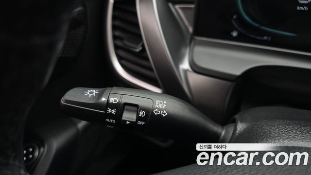 Kia Seltos Gasoline 1.6 Turbo 2WD Prestige 2023 — фото 29