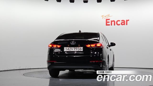 Hyundai Avante (AD) 1.6 GDI Value Plus 2018 — фото 4