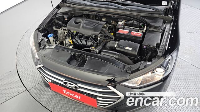 Hyundai Avante (AD) 1.6 GDI Value Plus 2018 — фото 6