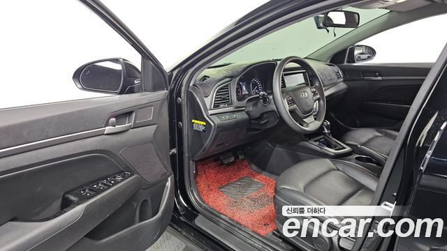 Hyundai Avante (AD) 1.6 GDI Value Plus 2018 — фото 10